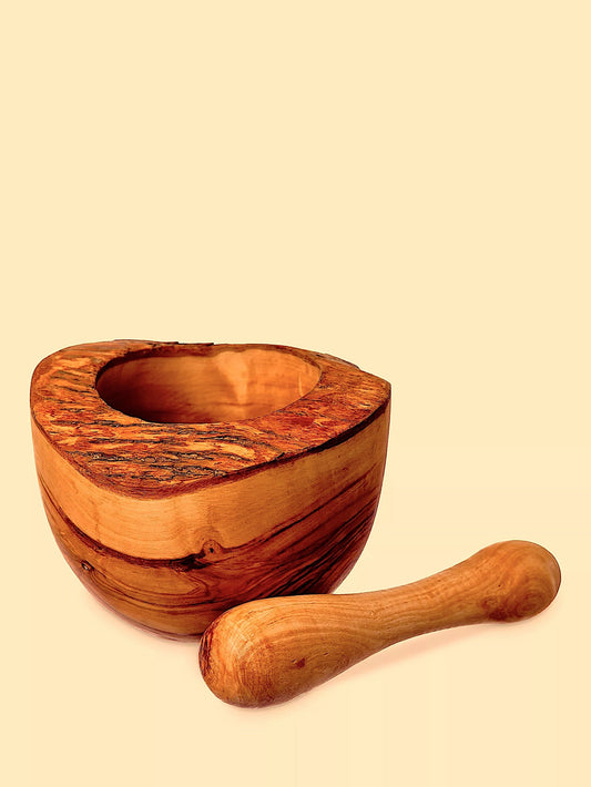 Mortier en bois d'olivier artisanal fabriqué à la main à Nazareth
